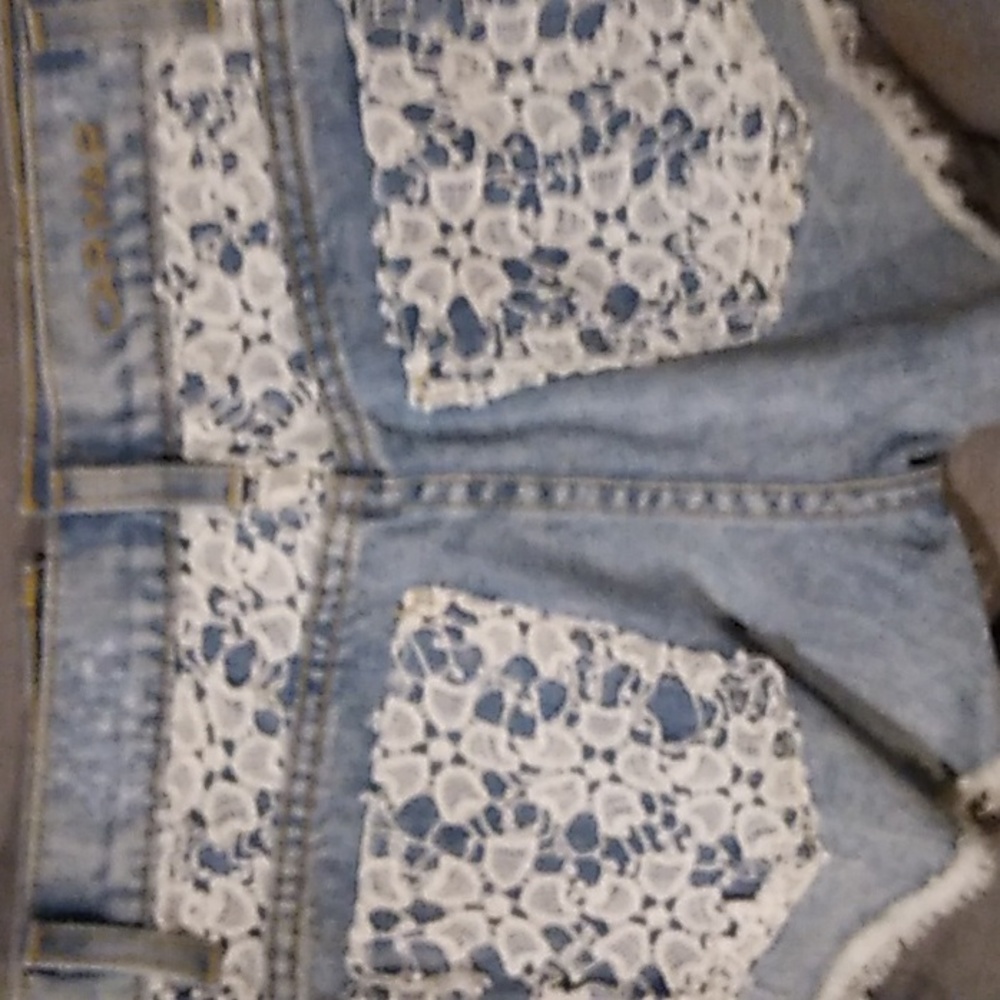 🤎💜🖤Carmar denim shorts very Unique. - Picture 4 of 5